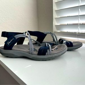 Skechers Women's Reggae Rhyme or Reason Sandal